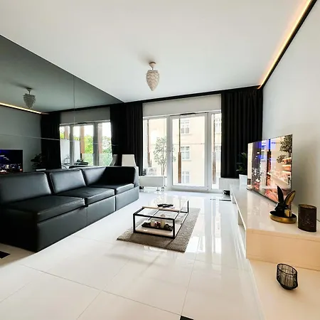 Luxury Apartament Old Town Park City Daire *