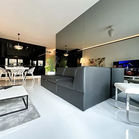 Luxury Apartament Old Town Park City Daire *