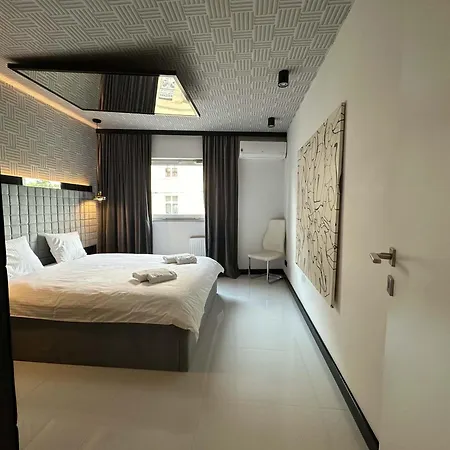Luxury Apartament Old Town Park City * 포즈난